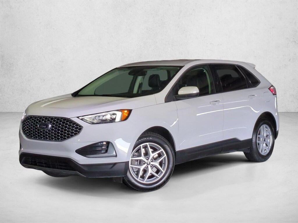 Used 2024 Ford Edge SEL SUV