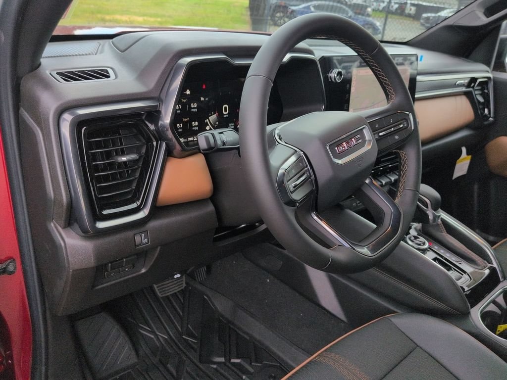 New 2026 GMC Canyon AT4 Truck — photo 2 of 4