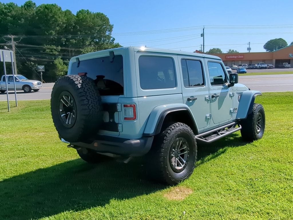 Used 2024 Jeep Wrangler 4-Door Rubicon 392 4x4 SUV Used 2024 Jeep Wrangler 4-Door Rubicon 392 4x4 SUV — photo 4 of 4