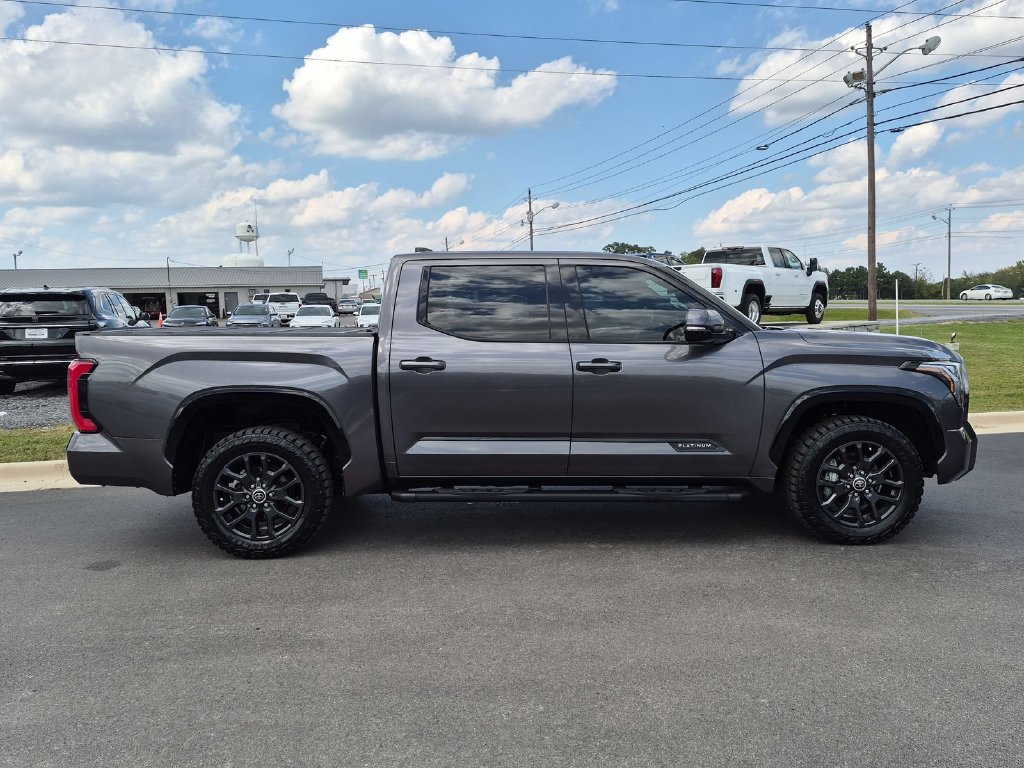 Used 2022 Toyota Tundra Platinum Truck Used 2022 Toyota Tundra Platinum Truck — photo 2 of 4
