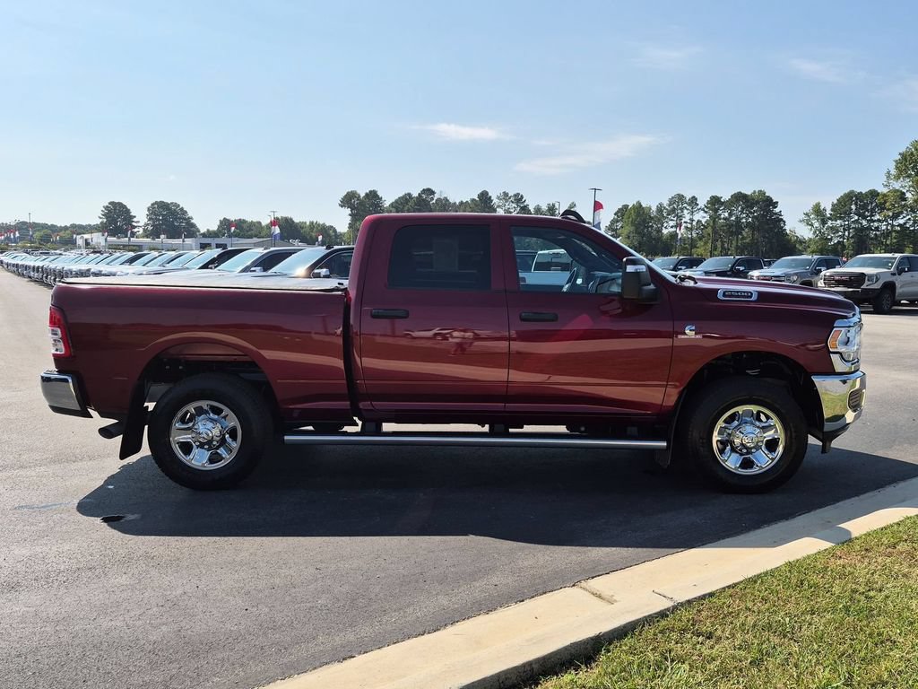 Used 2024 Ram 2500 Tradesman Crew Cab 4x4 64 Box Truck Used 2024 Ram 2500 Tradesman Crew Cab 4x4 64 Box Truck — photo 2 of 4