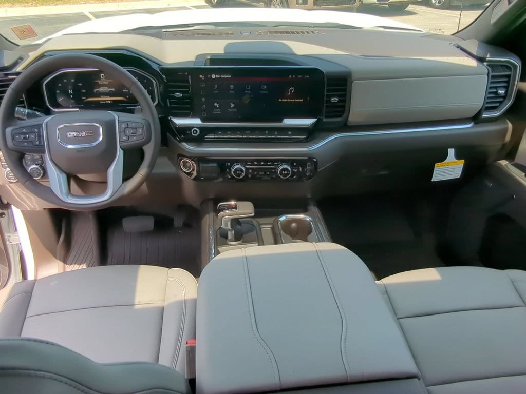 2026 GMC Sierra 1500 SLT - Photo 21