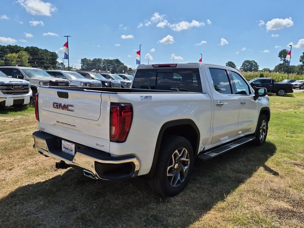 New 2026 GMC Sierra 1500 SLT Truck