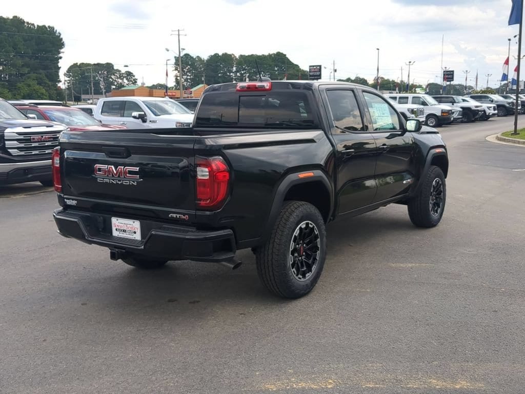 New 2026 GMC Canyon AT4 Truck — photo 3 of 4