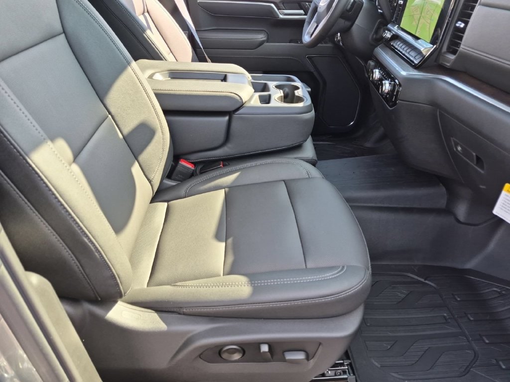 2026 GMC Sierra 1500 SLT - Photo 27