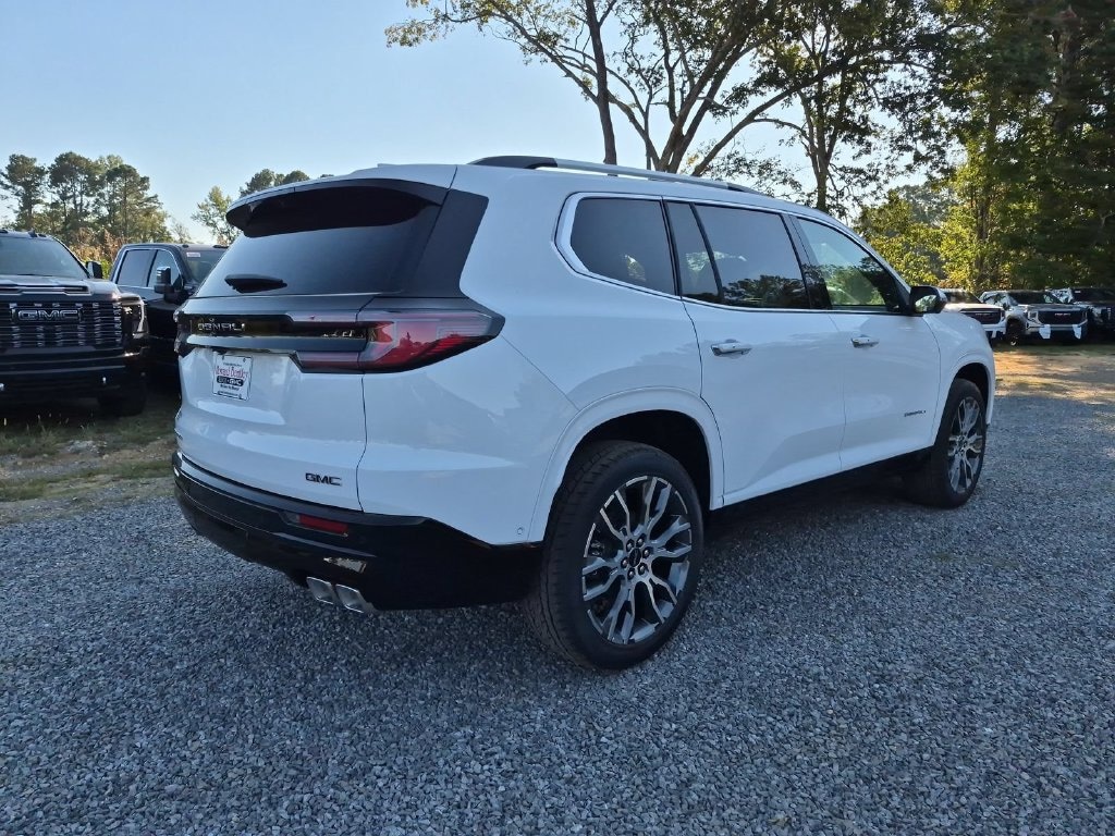New 2027 GMC Acadia Denali Ultimate SUV — photo 3 of 4