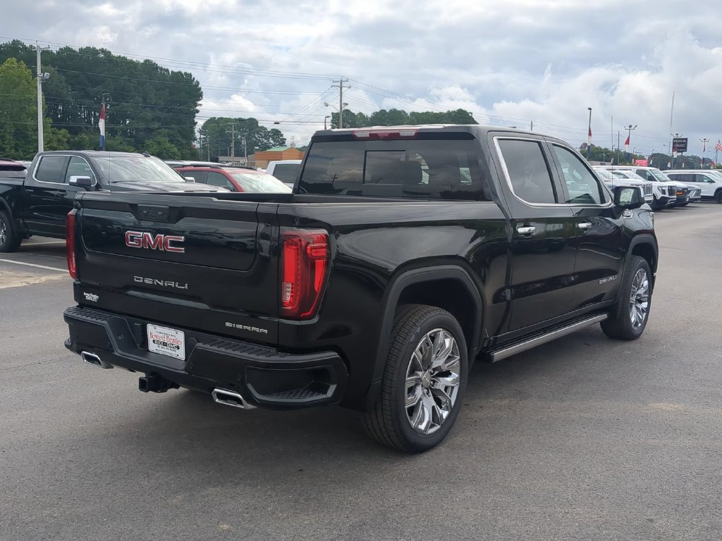 New 2026 GMC Sierra 1500 Denali Truck — photo 3 of 4