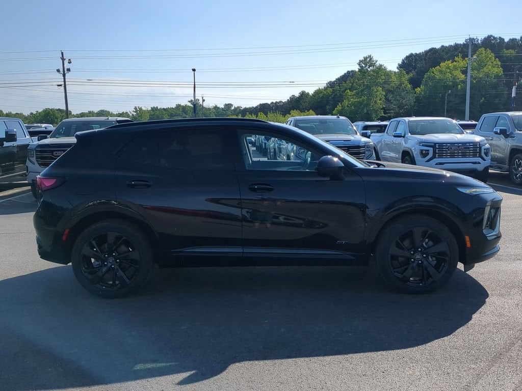 New 2026 Buick Envision Sport Touring SUV — photo 2 of 4