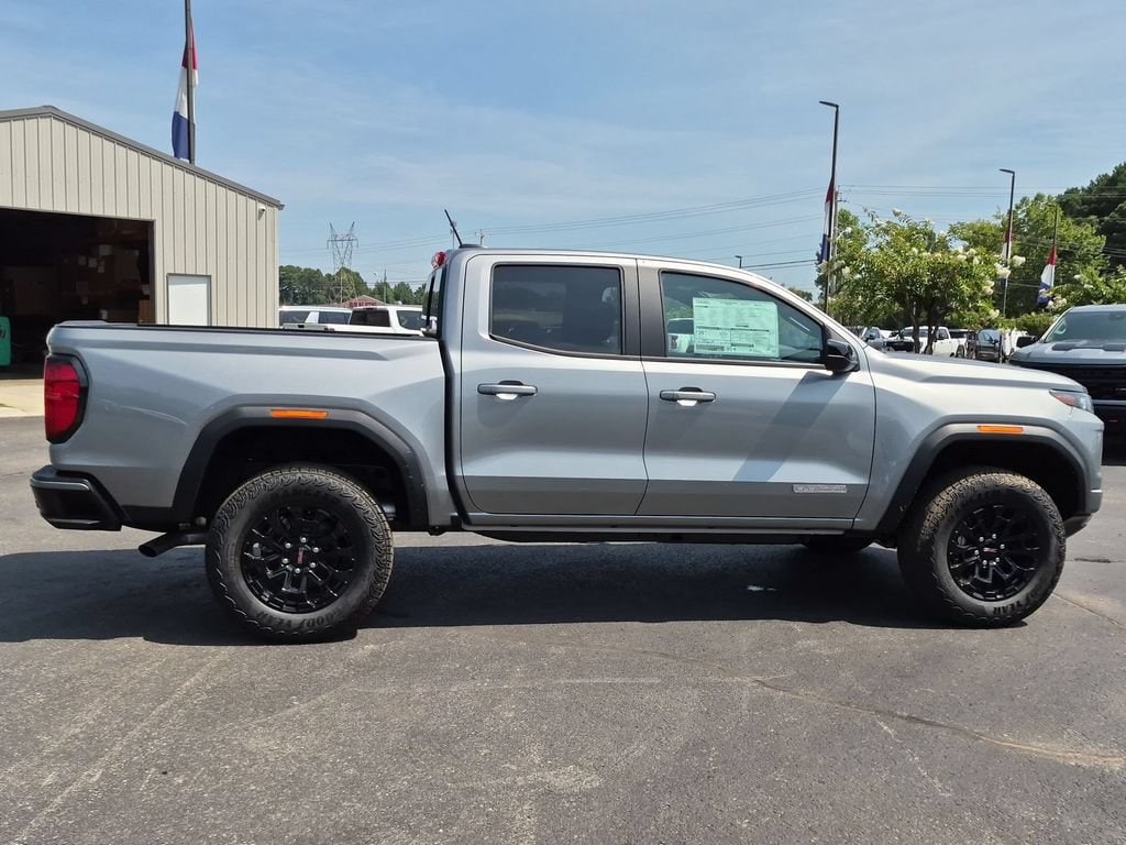 New 2026 GMC Canyon Elevation Truck — photo 2 of 4