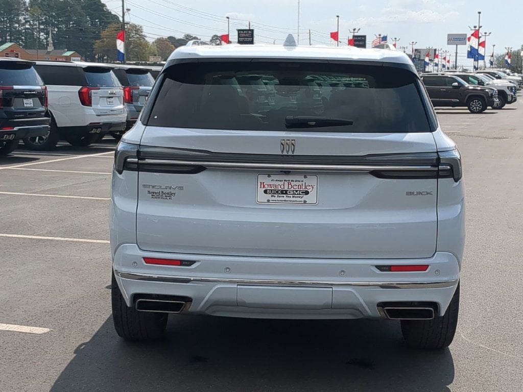 New 2026 Buick Enclave Avenir SUV New 2026 Buick Enclave Avenir SUV — photo 4 of 4