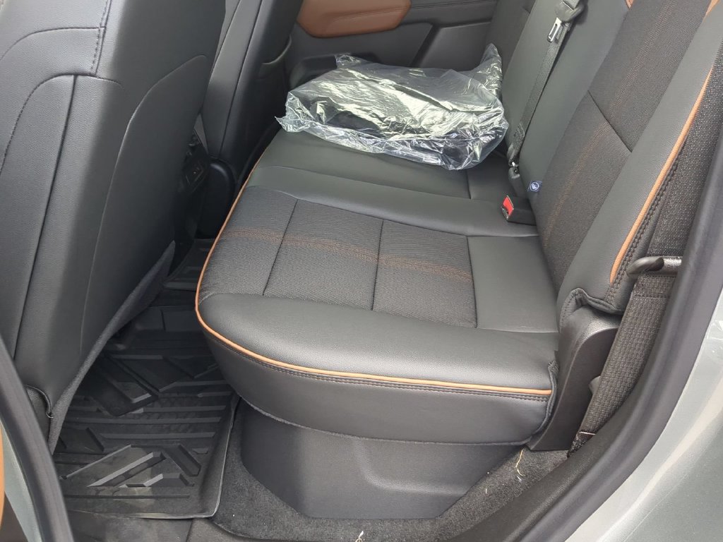 2026 GMC Canyon AT4 - Photo 22