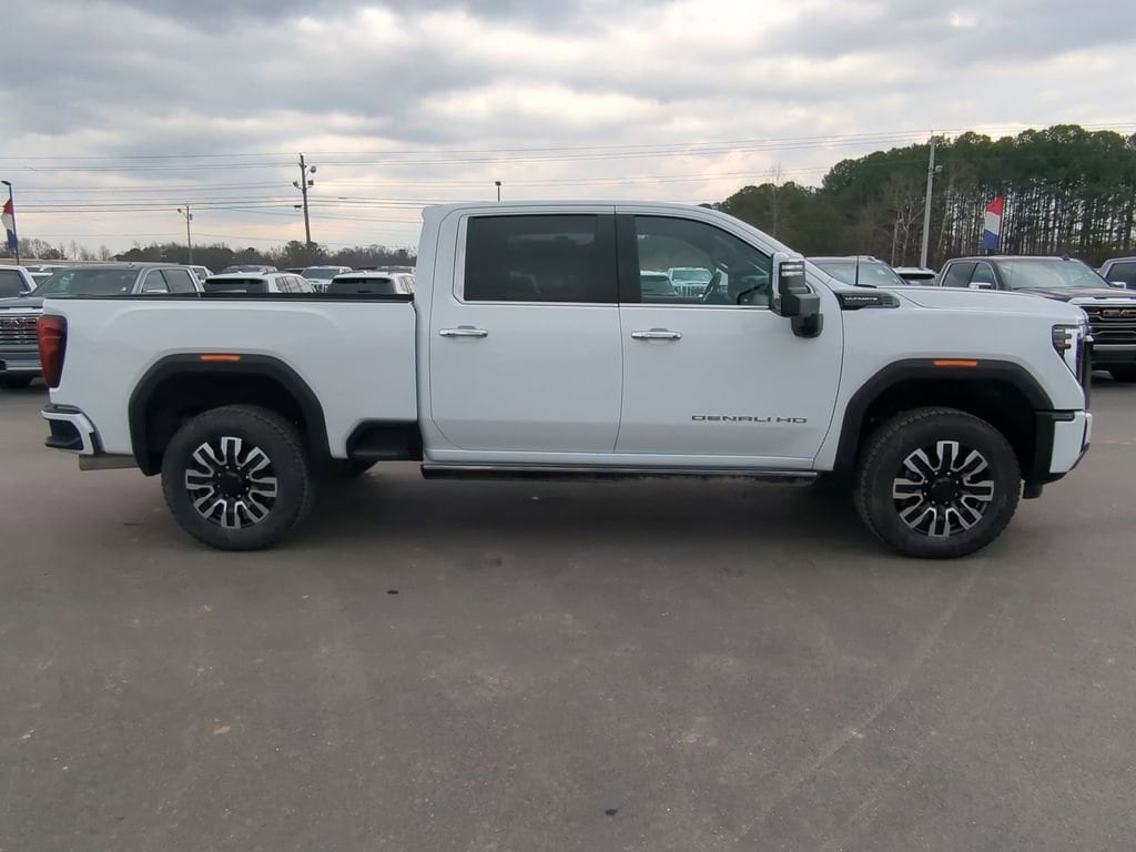 New 2026 GMC Sierra 2500 HD Denali Ultimate Truck — photo 2 of 4