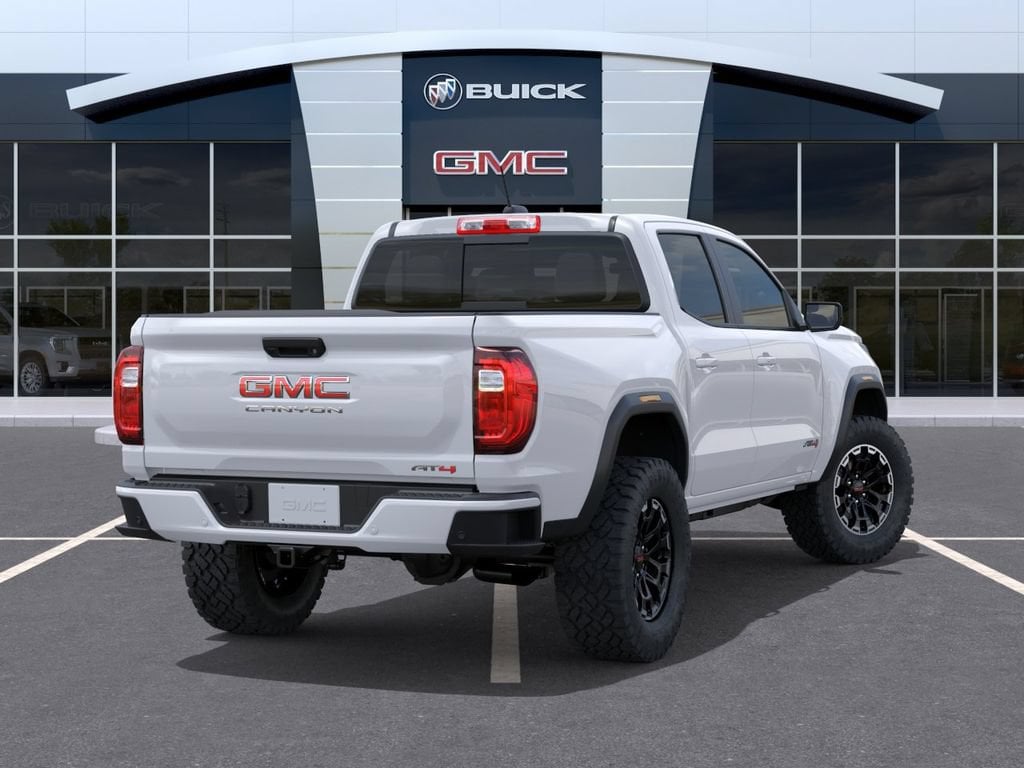 New 2026 GMC Canyon AT4 Truck — photo 4 of 4