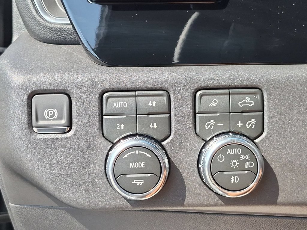 2026 GMC Sierra 1500 SLT - Photo 16