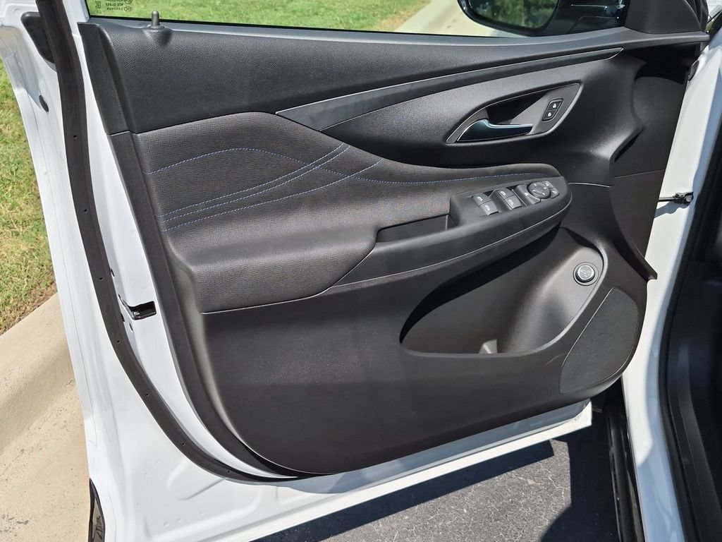 2026 Buick Envista Sport Touring - Photo 19