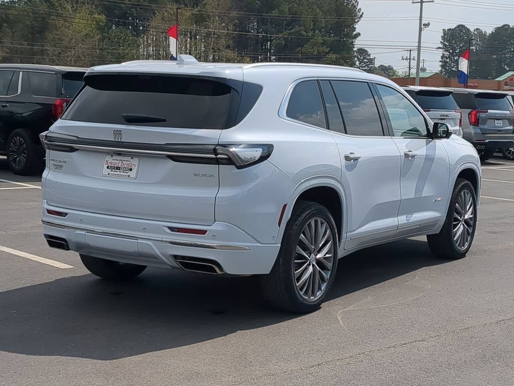 New 2026 Buick Enclave Avenir SUV New 2026 Buick Enclave Avenir SUV — photo 3 of 4