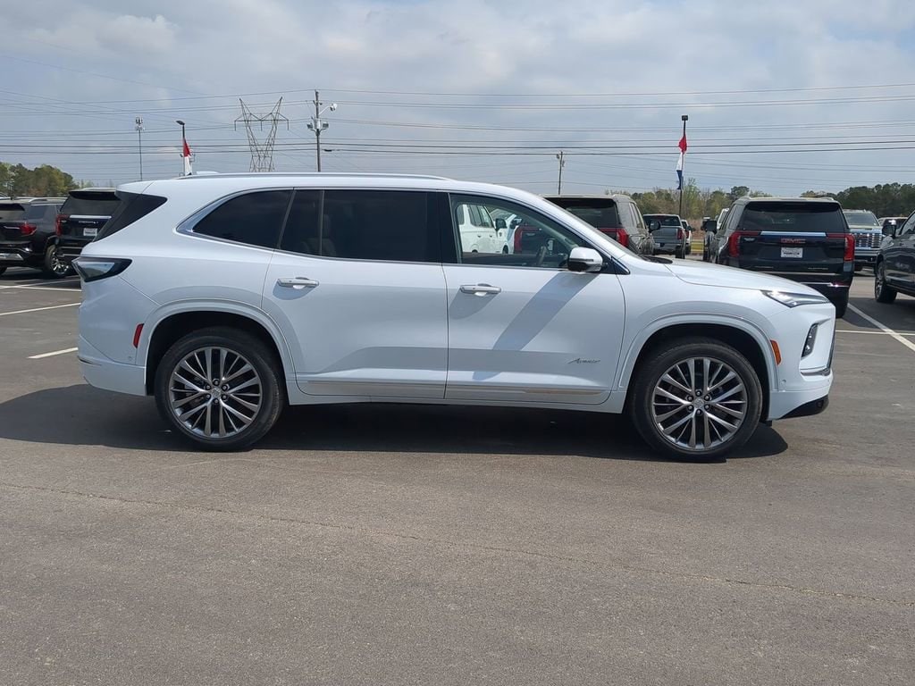New 2026 Buick Enclave Avenir SUV — photo 2 of 4