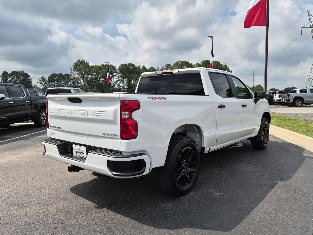 Used 2022 Chevrolet Silverado 1500 Custom Truck — photo 4 of 4