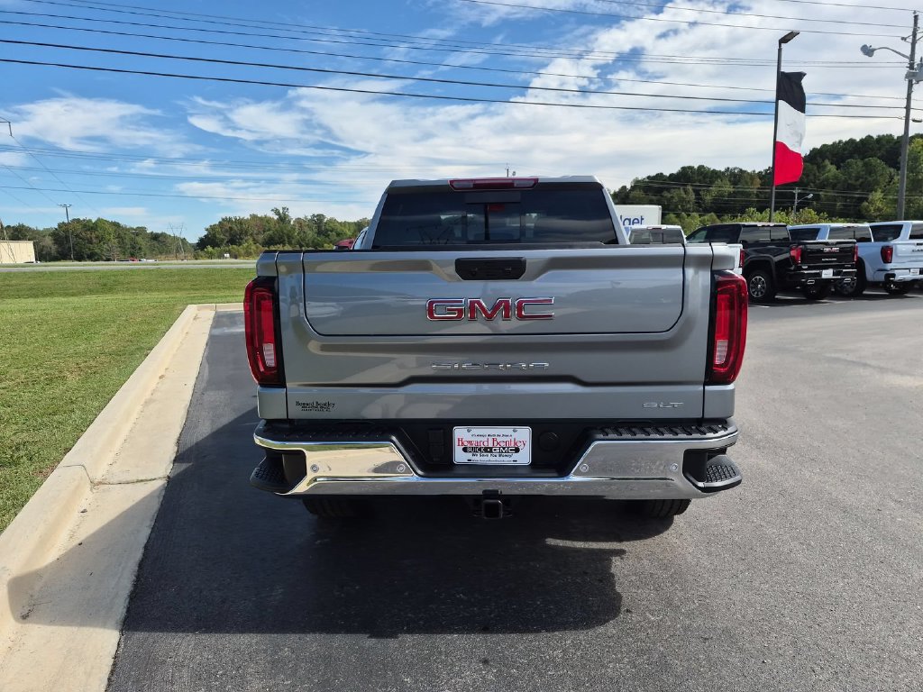 New 2026 GMC Sierra 1500 SLT Truck — photo 4 of 4