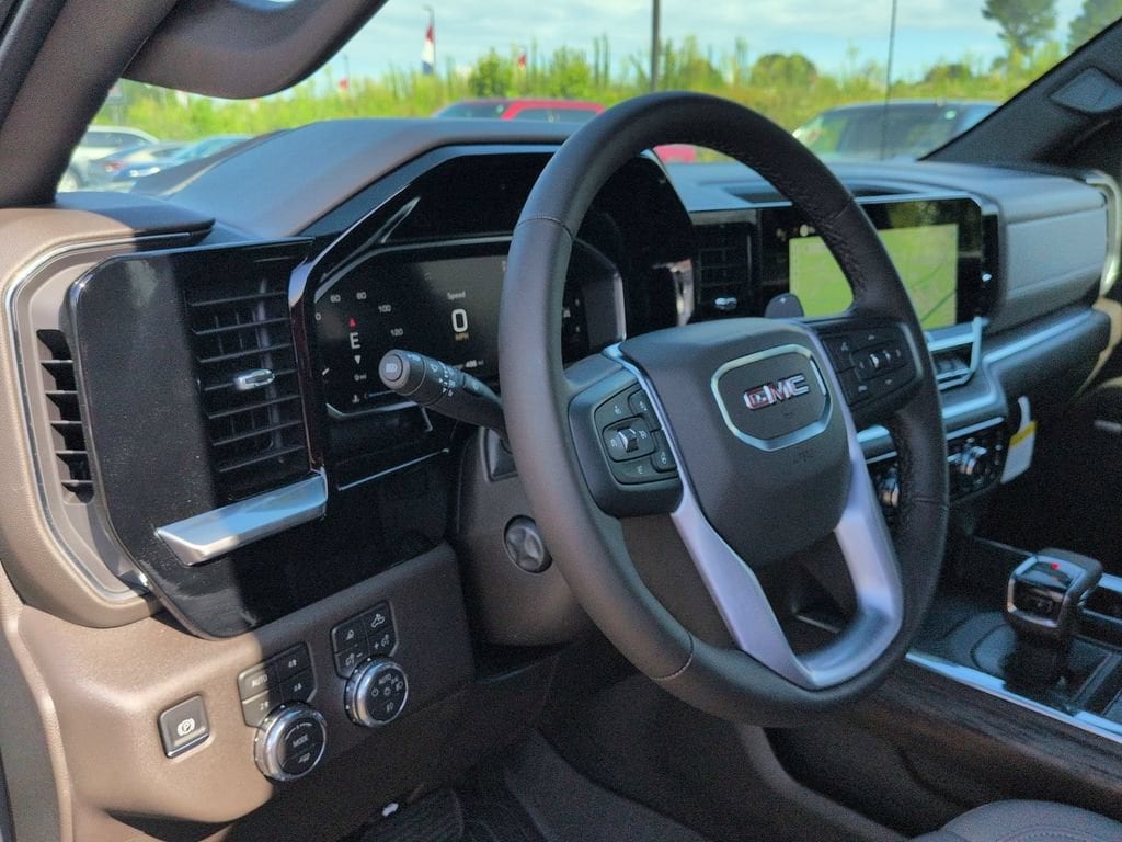 New 2026 GMC Sierra 1500 SLT Truck New 2026 GMC Sierra 1500 SLT Truck — photo 2 of 4
