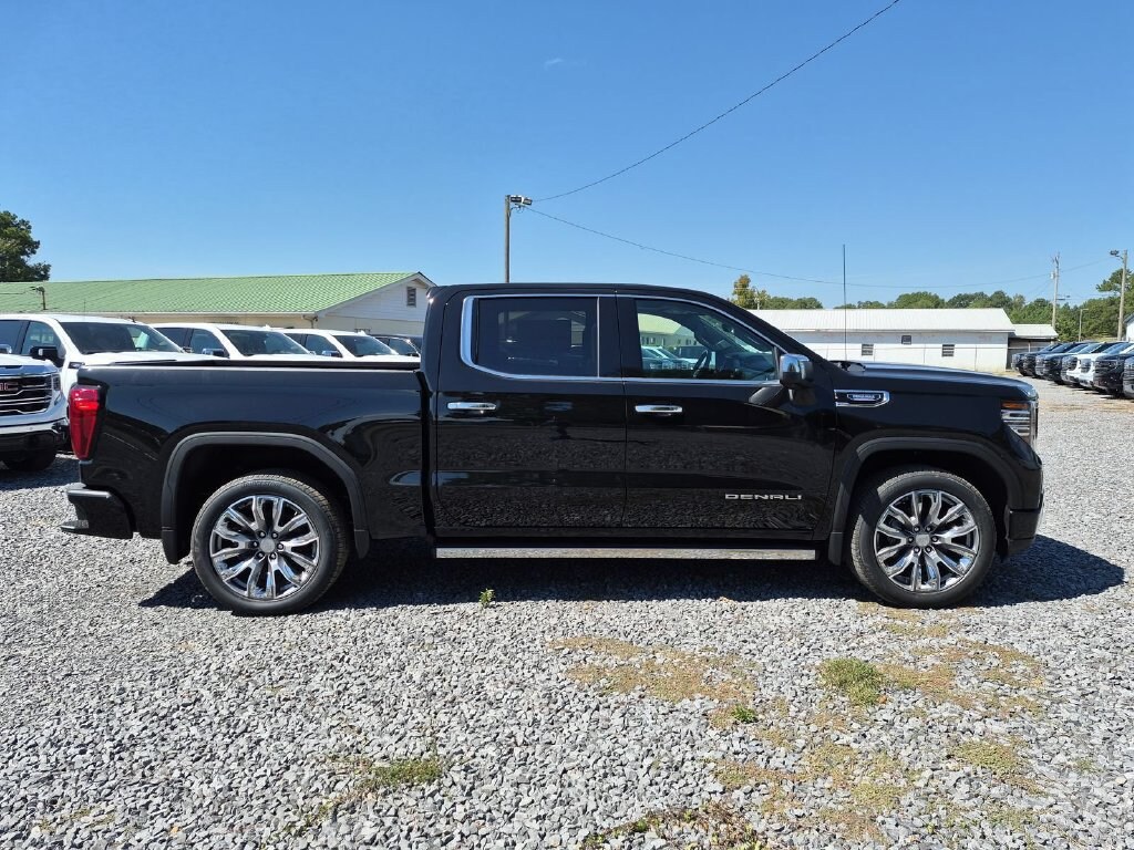 New 2026 GMC Sierra 1500 Denali Truck — photo 2 of 4