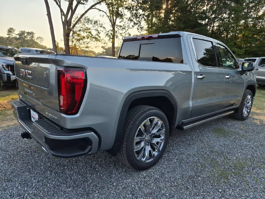 New 2026 GMC Sierra 1500 Denali Truck — photo 3 of 4