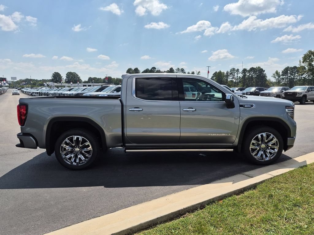 New 2026 GMC Sierra 1500 Denali Truck — photo 2 of 4