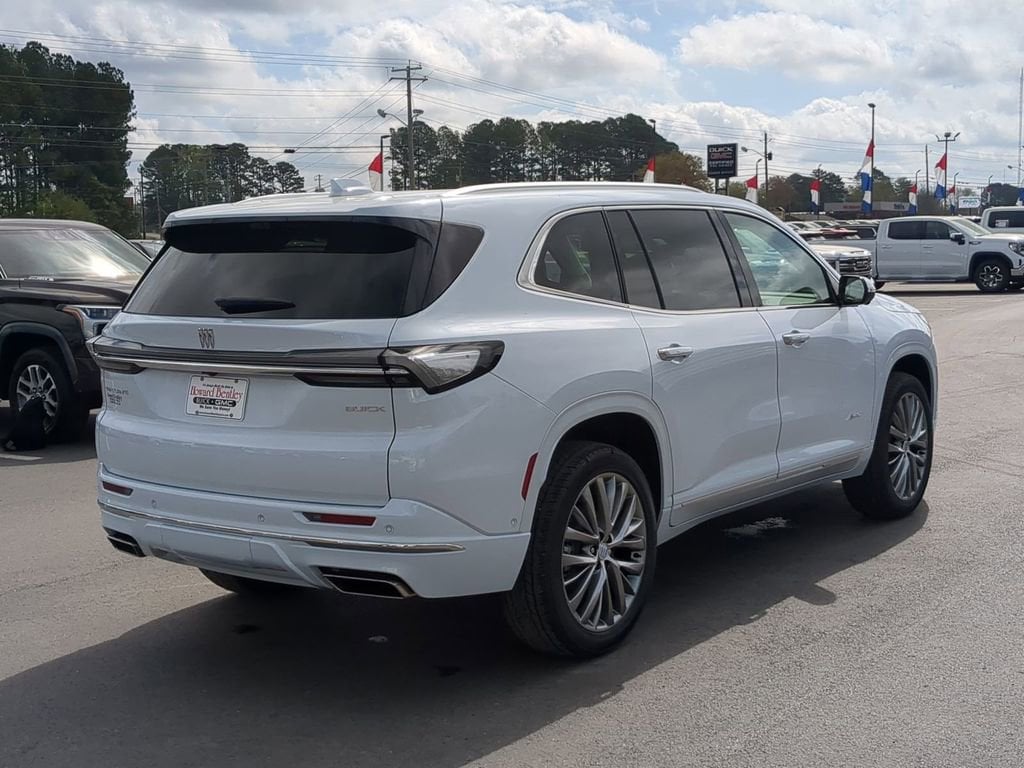 New 2026 Buick Enclave Avenir SUV