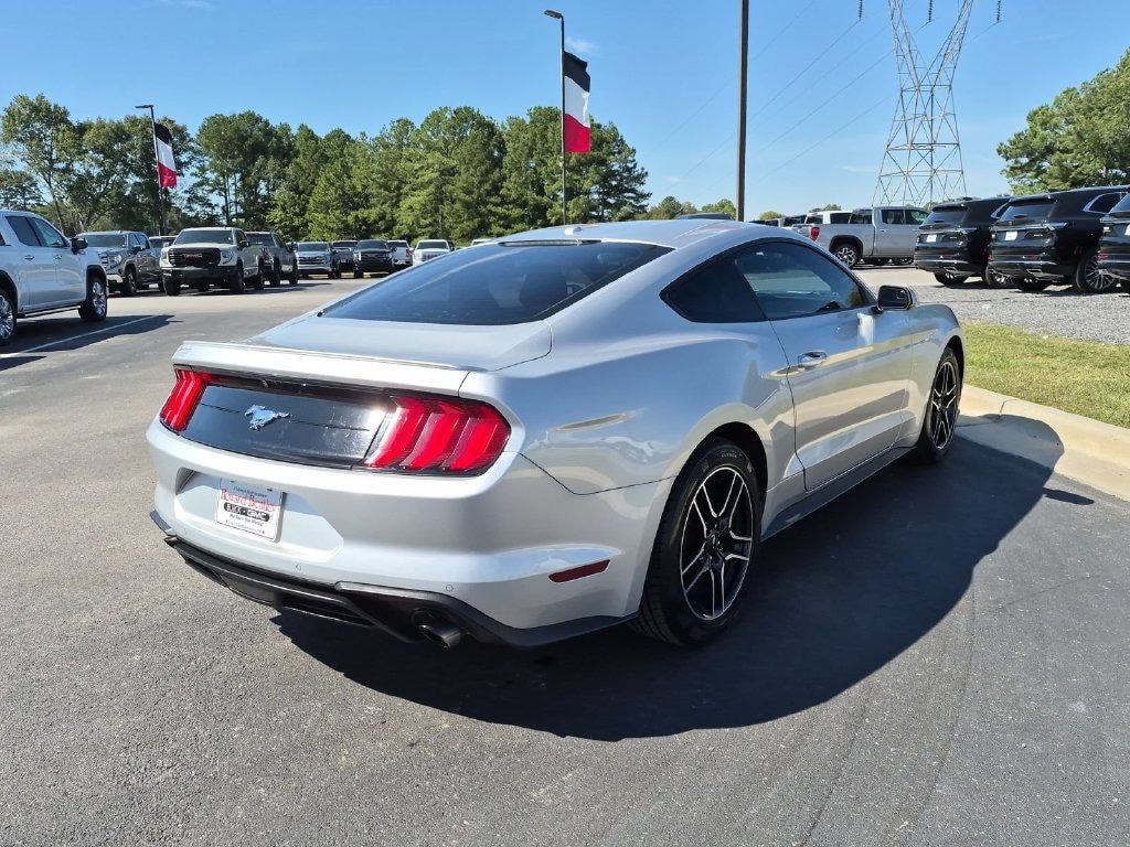 Used 2018 Ford Mustang Ecoboost Coupe Used 2018 Ford Mustang Ecoboost Coupe — photo 4 of 4