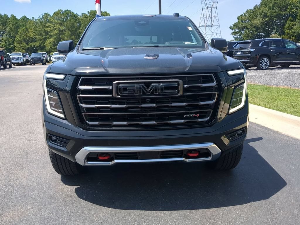2026 GMC Yukon AT4 Ultimate - Photo 8
