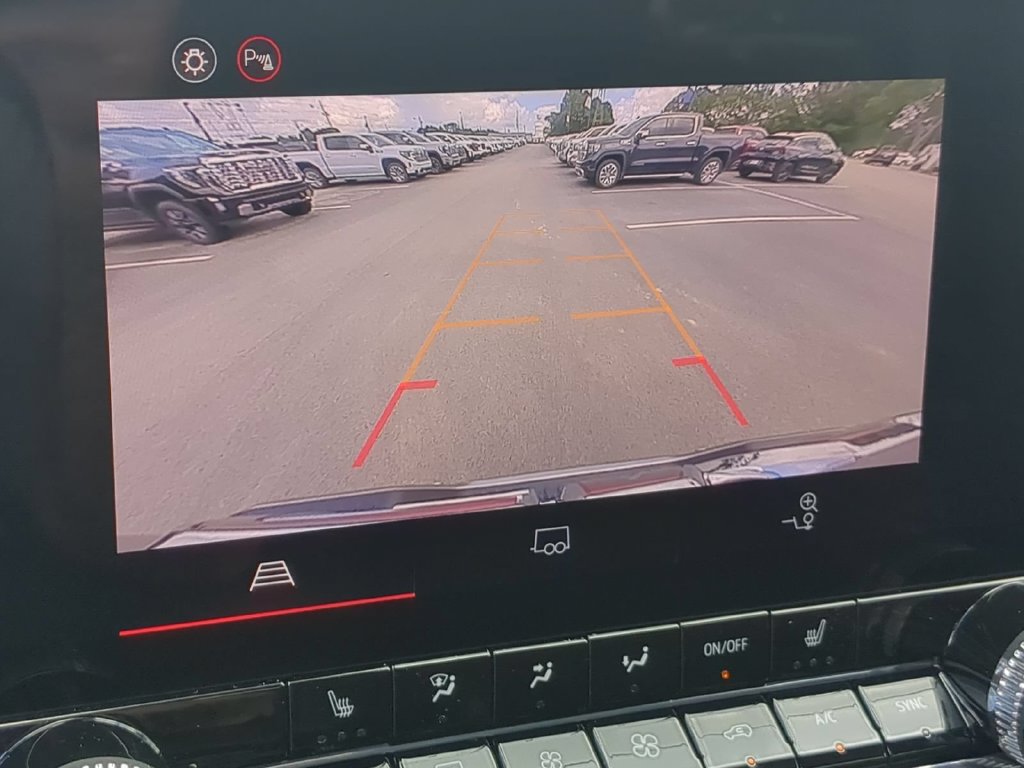 2026 GMC Canyon AT4 - Photo 13