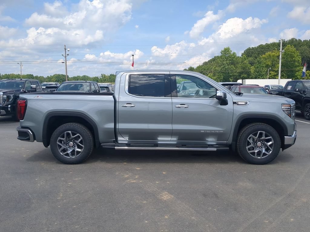 New 2026 GMC Sierra 1500 SLT Truck — photo 2 of 4