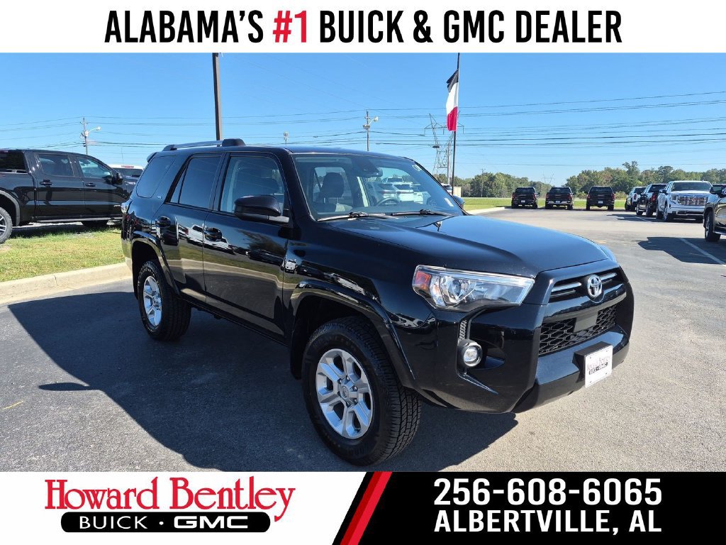 Used 2022 Toyota 4Runner SR5 SUV — photo 1 of 4