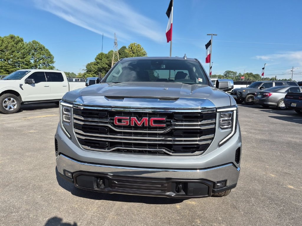 2026 GMC Sierra 1500 SLT - Photo 8