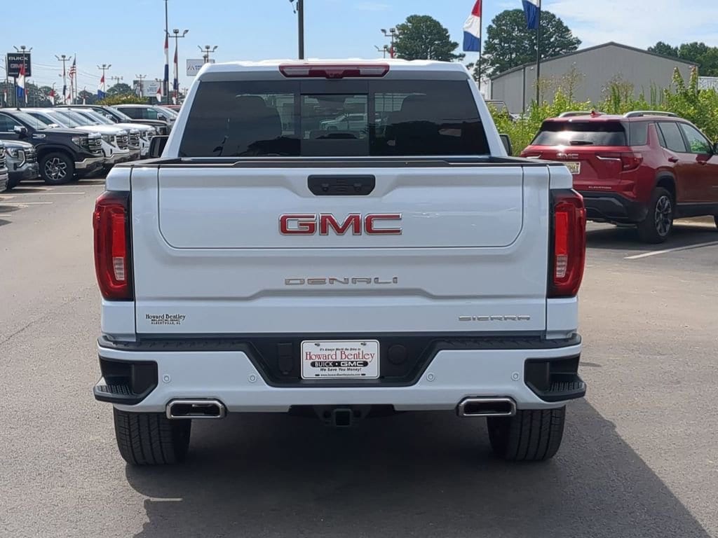New 2026 GMC Sierra 1500 Denali Truck — photo 4 of 4