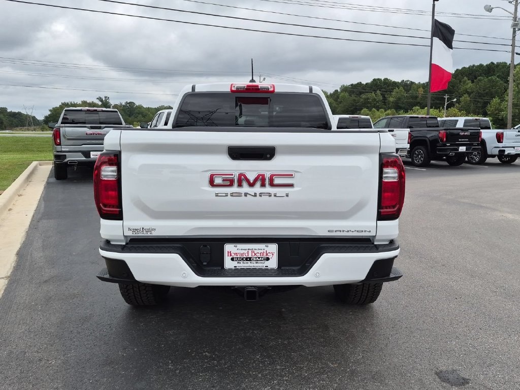 New 2026 GMC Canyon Denali Truck — photo 4 of 4