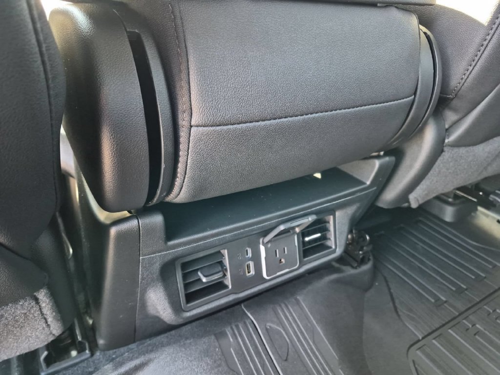 2026 GMC Sierra 1500 SLT - Photo 20
