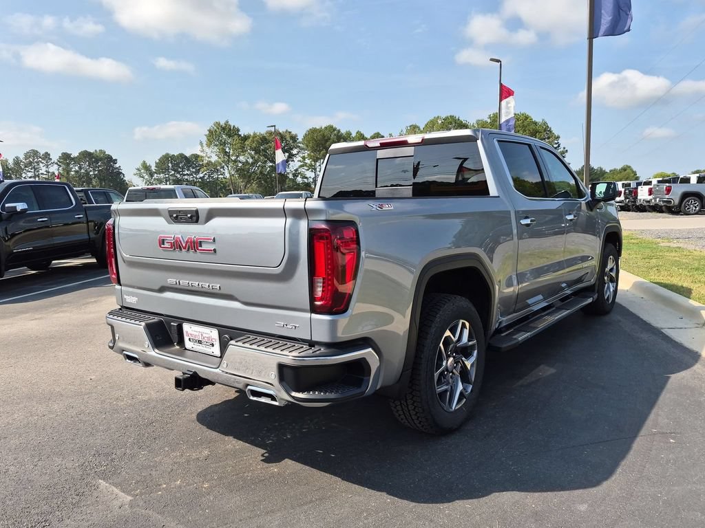 2026 GMC Sierra 1500 SLT - Photo 3