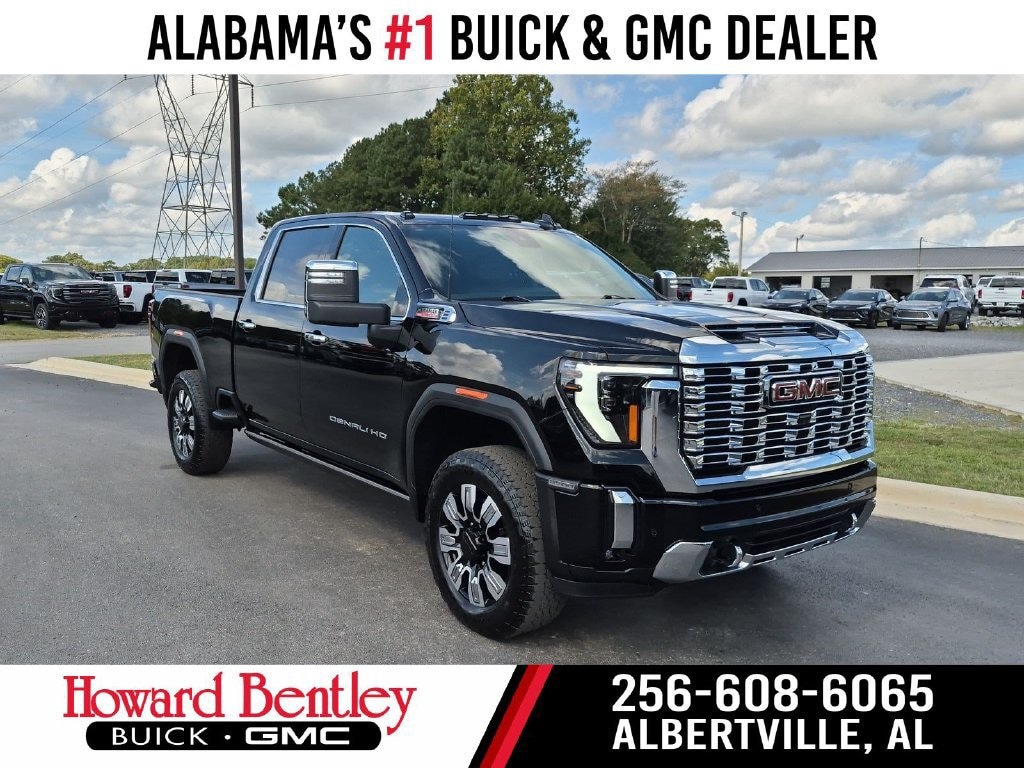 Used 2025 GMC Sierra 2500 HD Denali Truck — photo 1 of 4