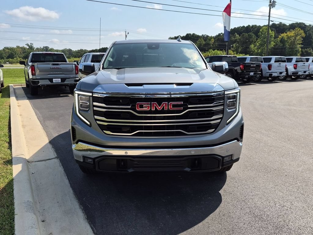 2026 GMC Sierra 1500 SLT - Photo 8