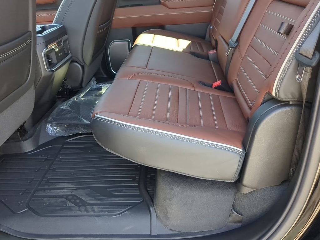 2026 GMC Sierra 2500HD Denali Ultimate - Photo 25