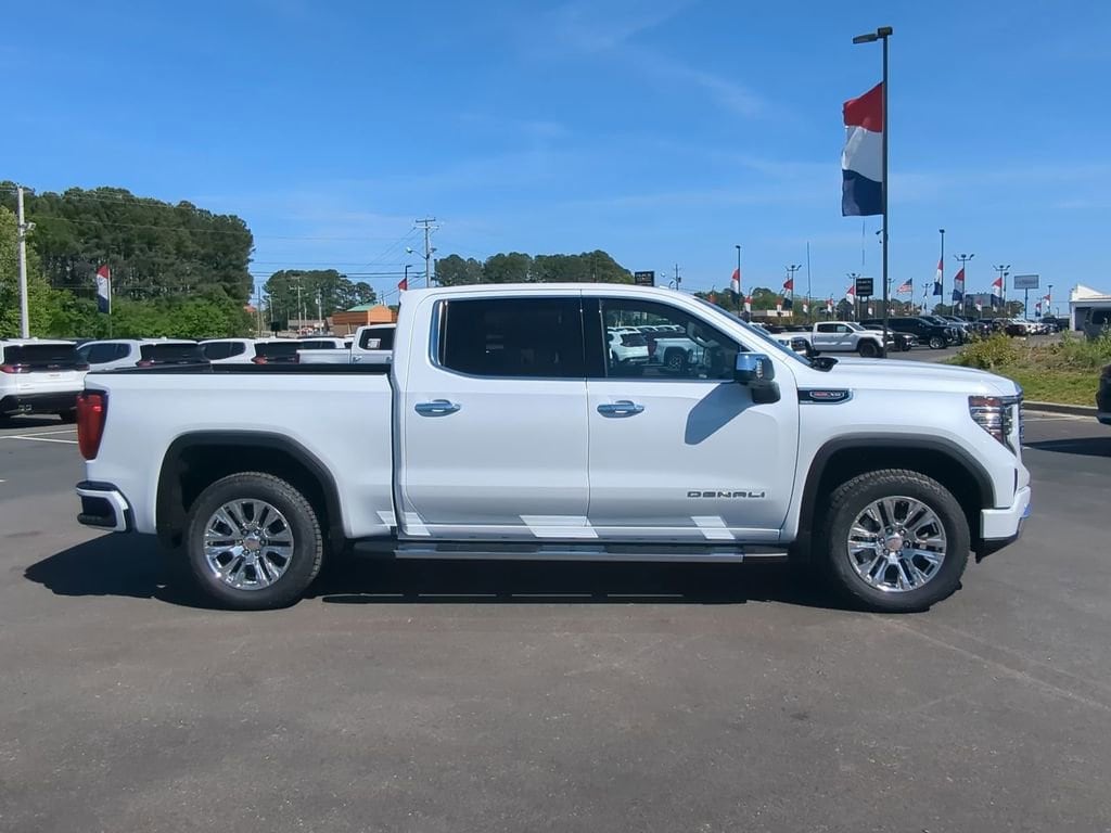 New 2026 GMC Sierra 1500 Denali Truck New 2026 GMC Sierra 1500 Denali Truck — photo 2 of 4