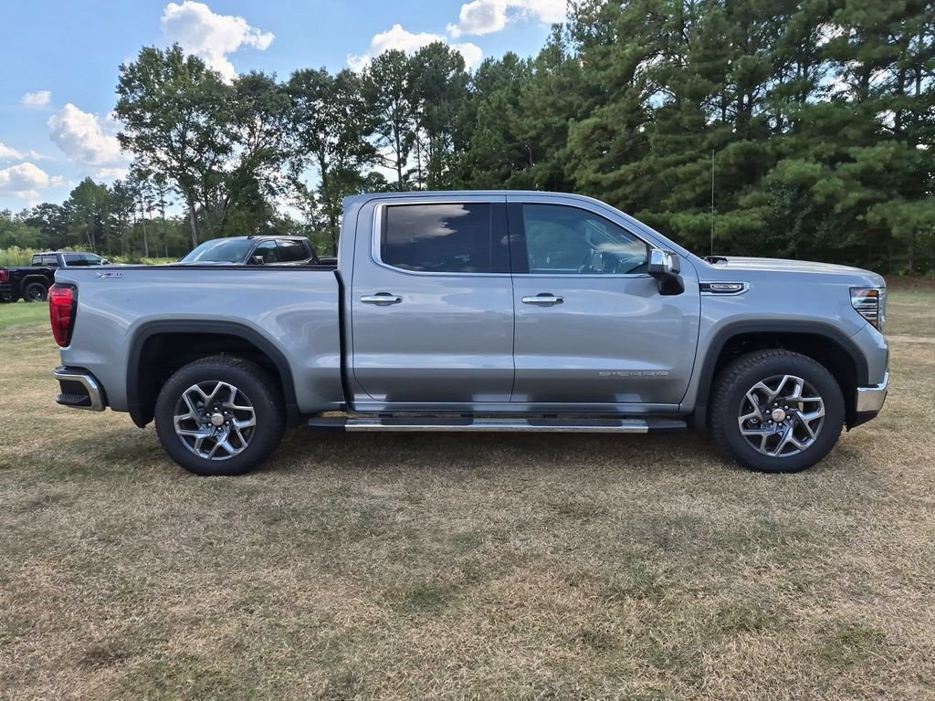 New 2026 GMC Sierra 1500 SLT Truck — photo 2 of 4