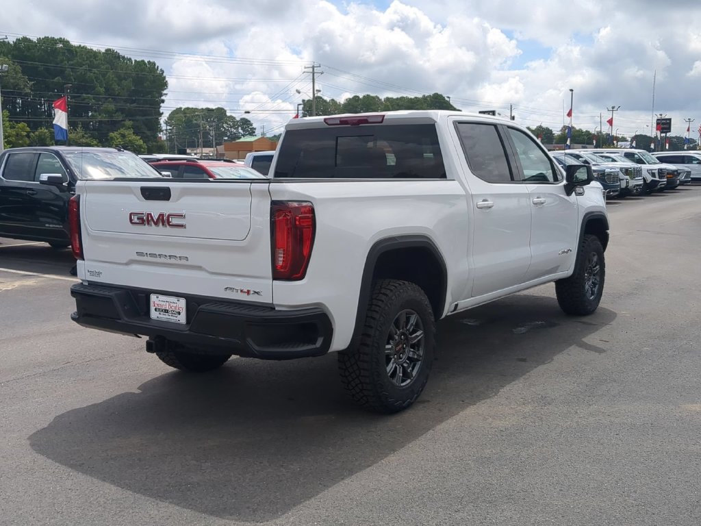 New 2026 GMC Sierra 1500 AT4X Truck New 2026 GMC Sierra 1500 AT4X Truck — photo 3 of 4