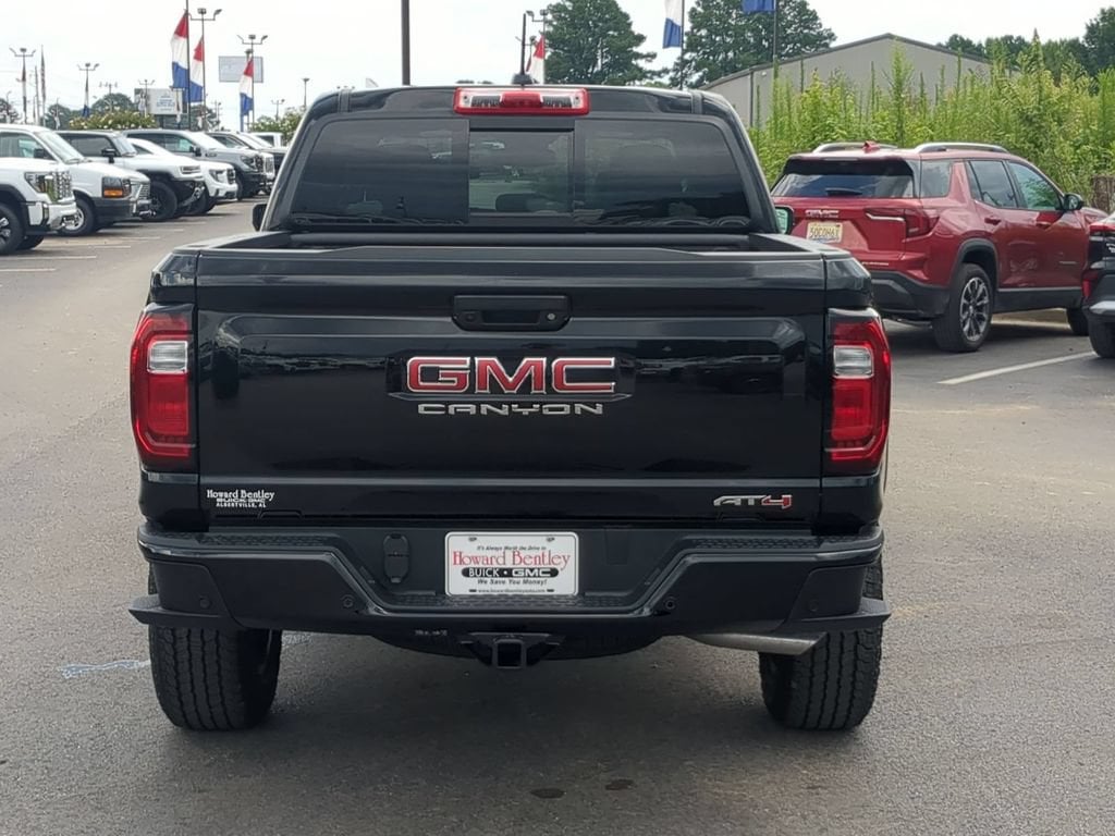 New 2026 GMC Canyon AT4 Truck — photo 4 of 4