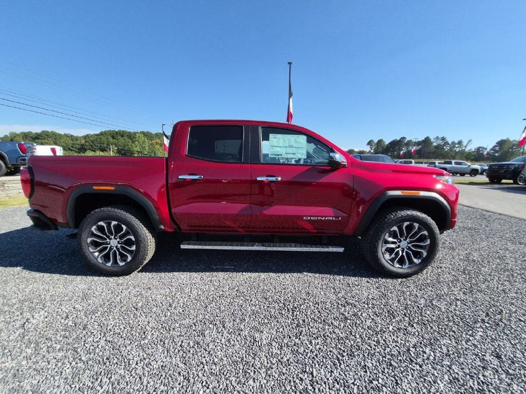 New 2026 GMC Canyon Denali Truck New 2026 GMC Canyon Denali Truck — photo 2 of 4