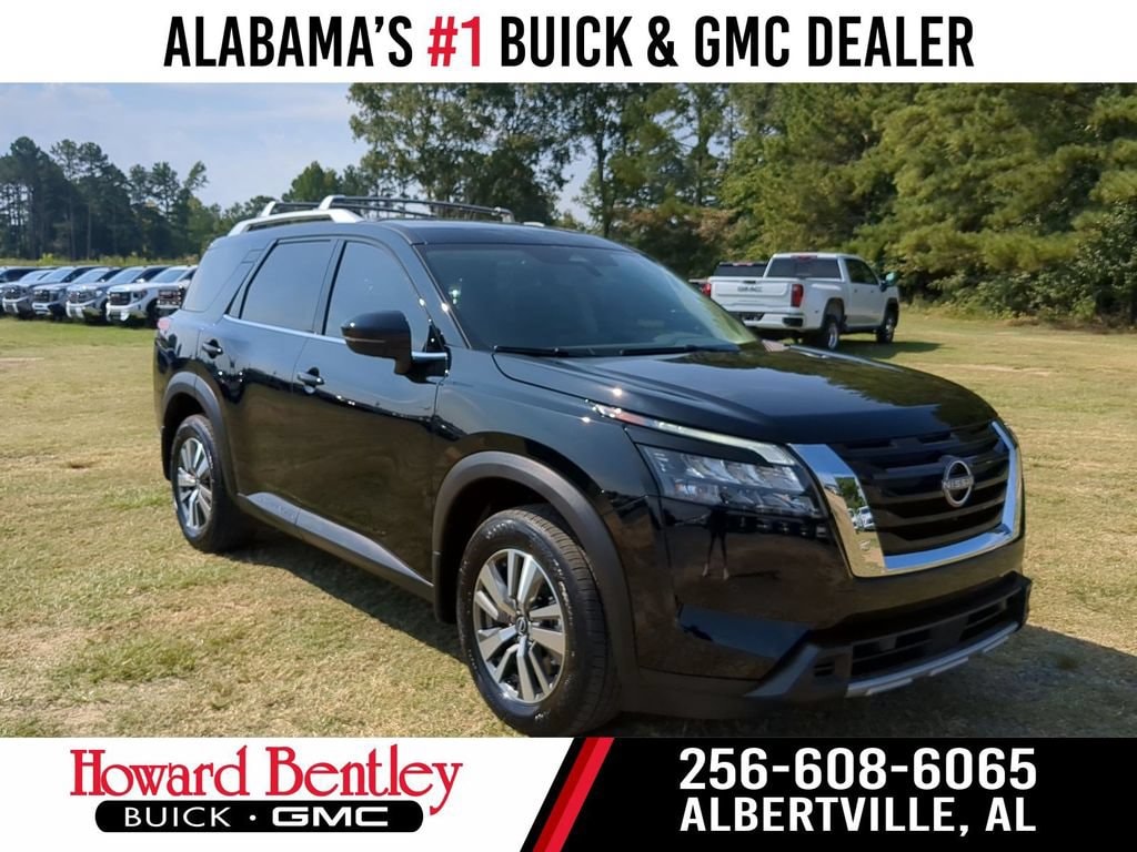 Used 2025 Nissan Pathfinder SL Used 2025 Nissan Pathfinder SL — photo 1 of 4