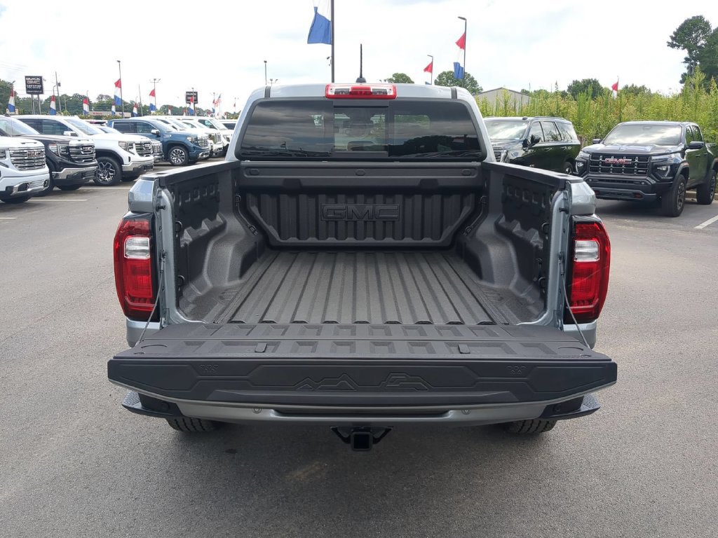 2026 GMC Canyon AT4 - Photo 23