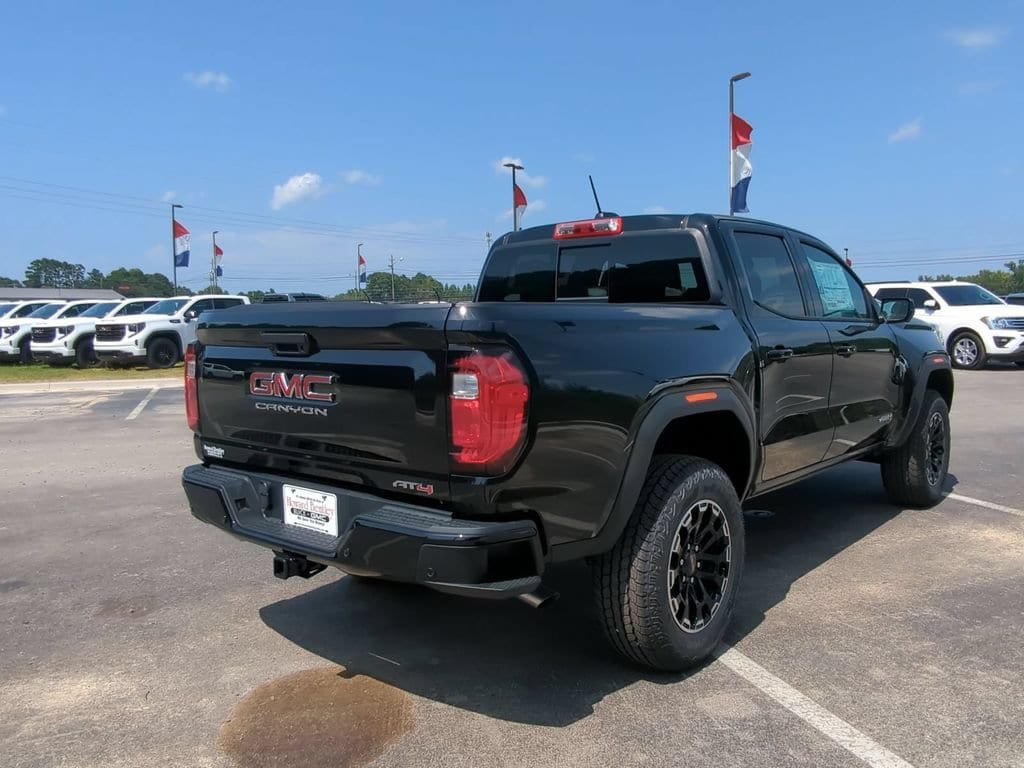 New 2026 GMC Canyon AT4 Truck — photo 3 of 4
