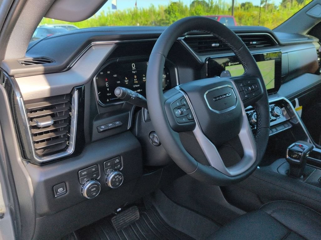 New 2026 GMC Sierra 1500 Denali Truck — photo 2 of 4